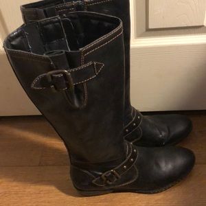 Women’s leather riding boots